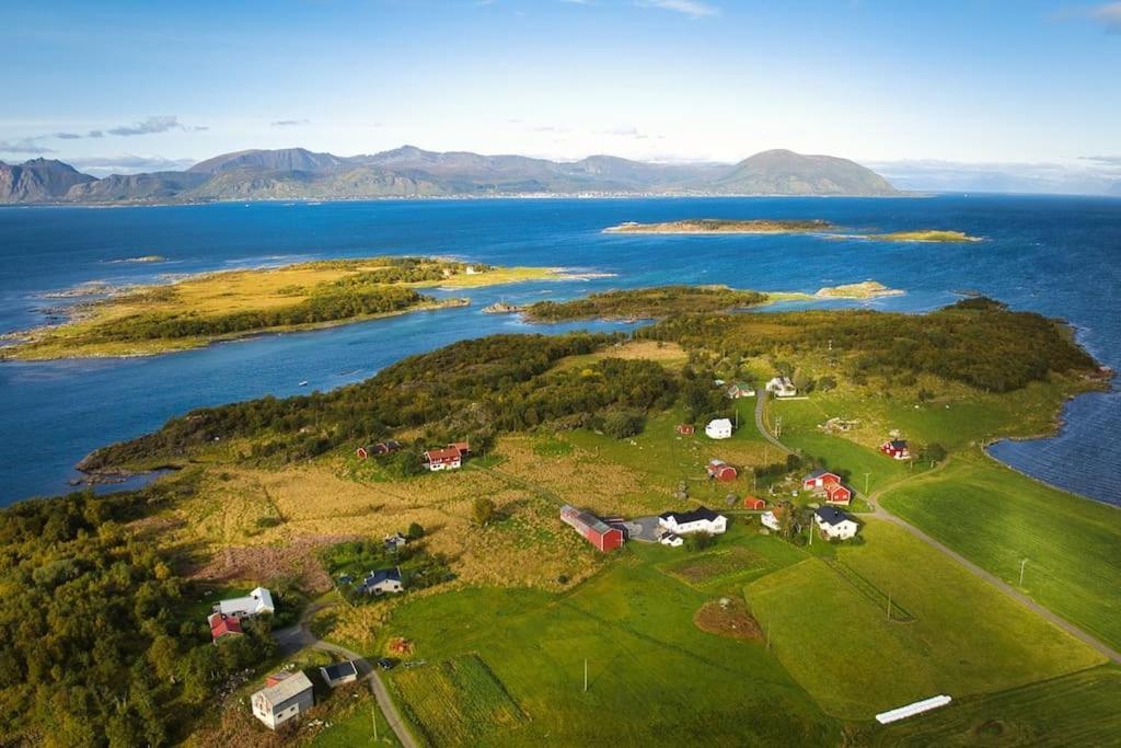 Stronstad i Vesteralen Koselig Bolig I Lofoten / Vesteralen מראה חיצוני תמונה